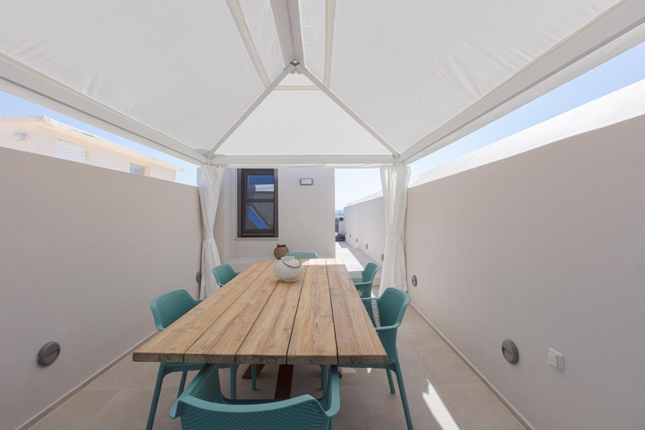 V77 Seafront Suites Rethymno Exterior foto