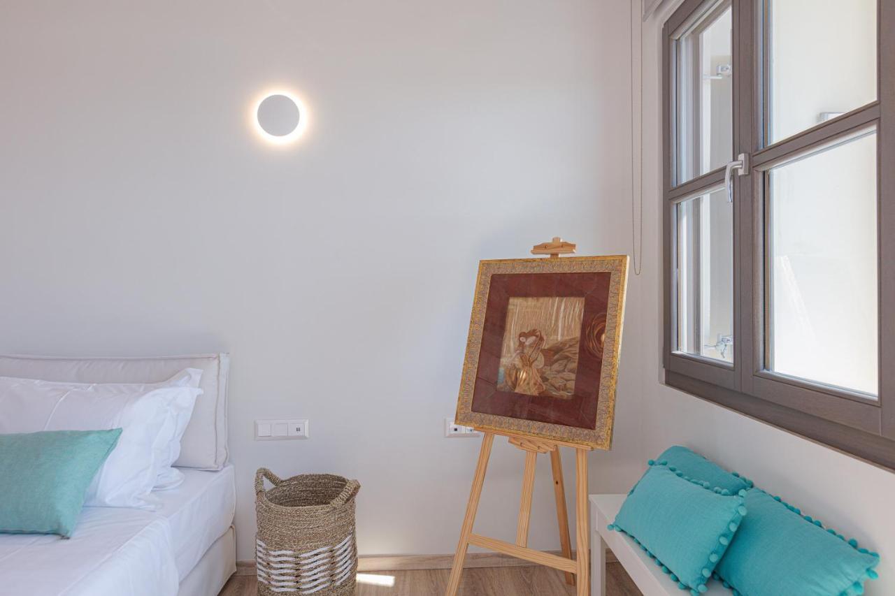 V77 Seafront Suites Rethymno Exterior foto