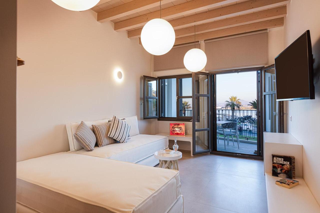 V77 Seafront Suites Rethymno Exterior foto