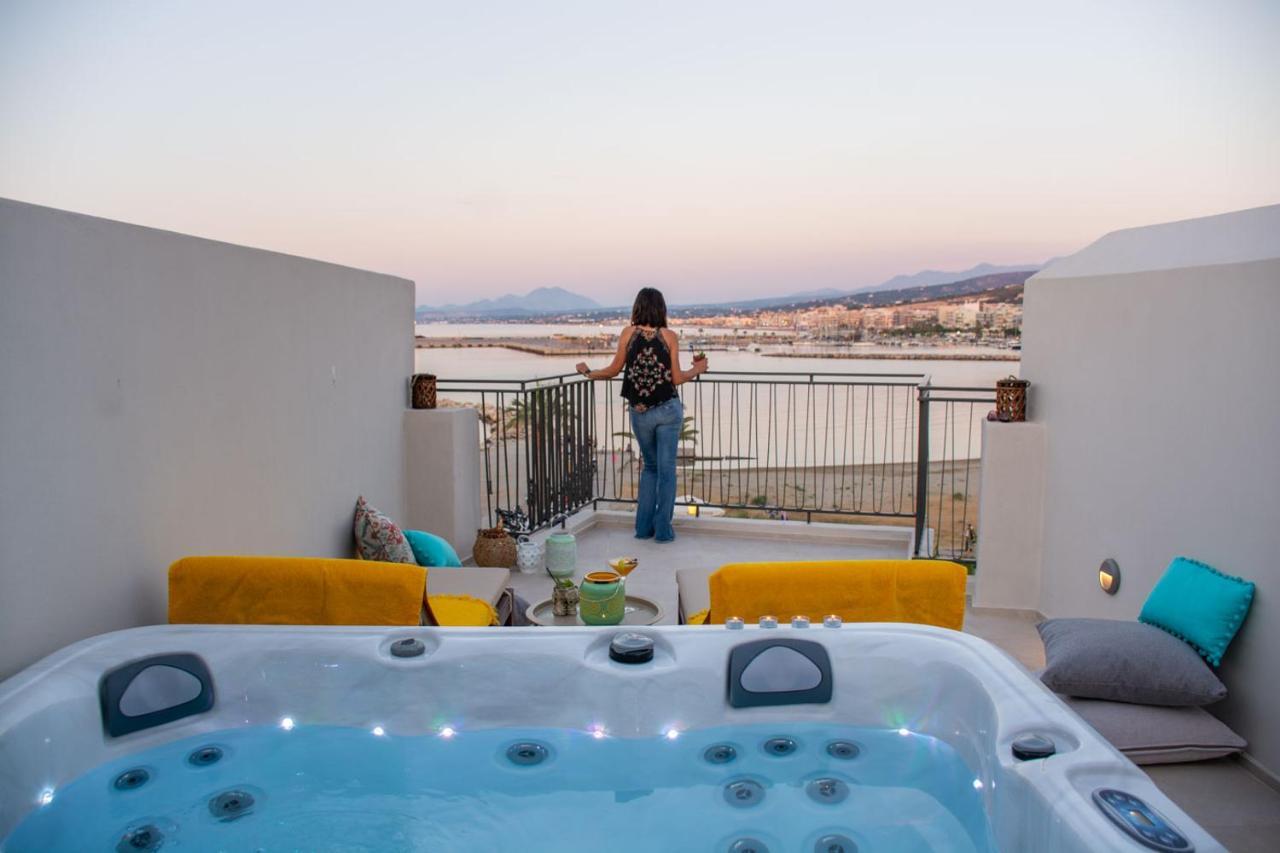 V77 Seafront Suites Rethymno Exterior foto
